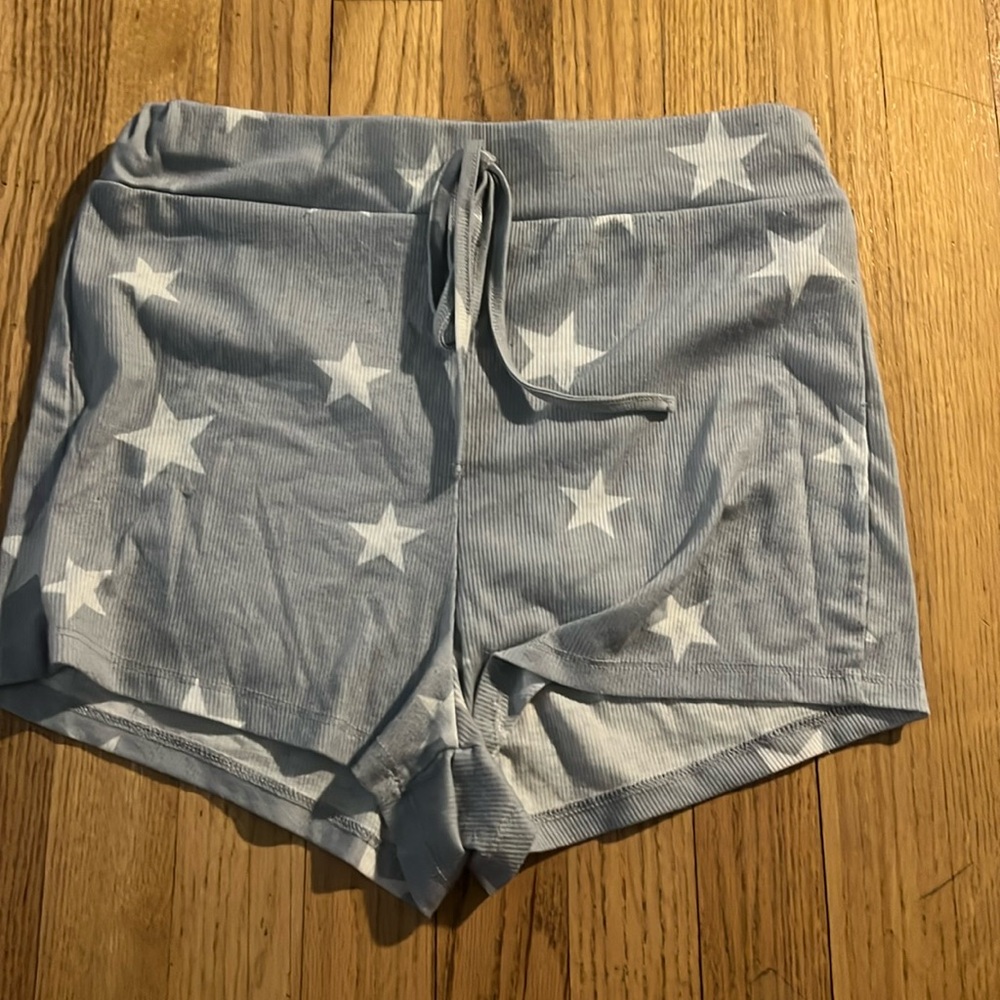 Star shorts, a little high waisted
